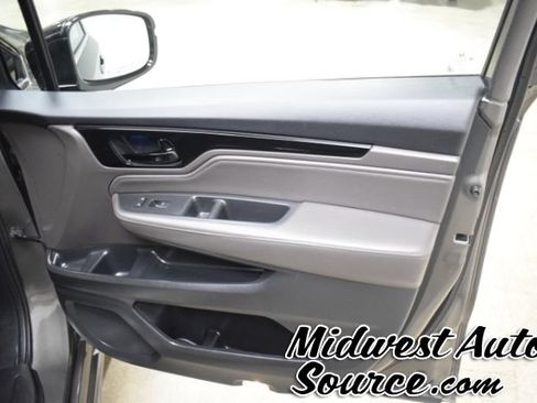 Used 2020 Honda Odyssey Elite image 32