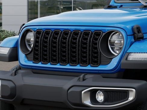 New 2026 Jeep Gladiator Sport AWD/4WD image 11