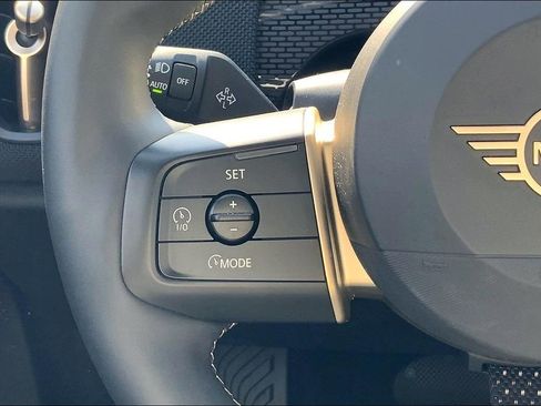 Certified 2025 MINI Cooper Countryman S w/ Comfort Package Max image 19