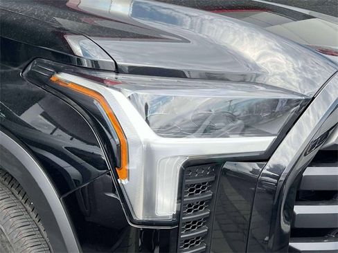 Used 2024 Toyota Tundra SR5 image 11