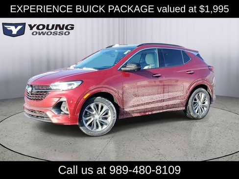 Used 2020 Buick Encore GX Essence w/ Experience Buick Package image 1