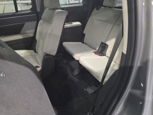 Used 2024 Hyundai Santa Fe SEL image 13