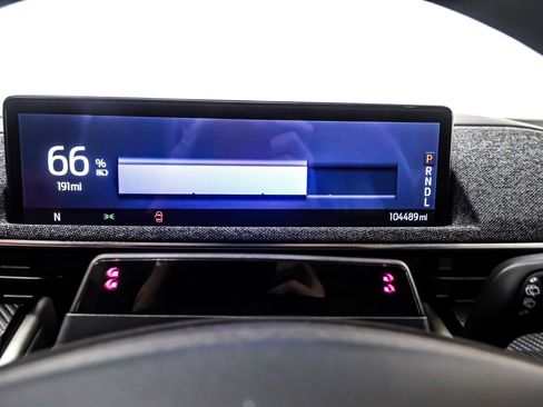 Used 2021 Ford Mustang Mach-E Premium image 19