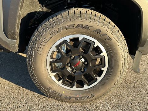 New 2026 Toyota Tacoma TRD Off-Road image 12