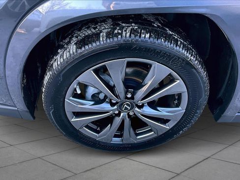 Used 2024 Lexus UX 250h F Sport image 11