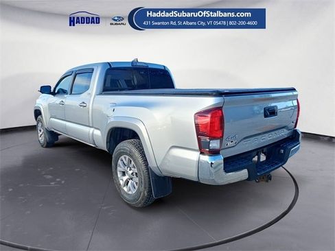Used 2018 Toyota Tacoma SR5 image 3