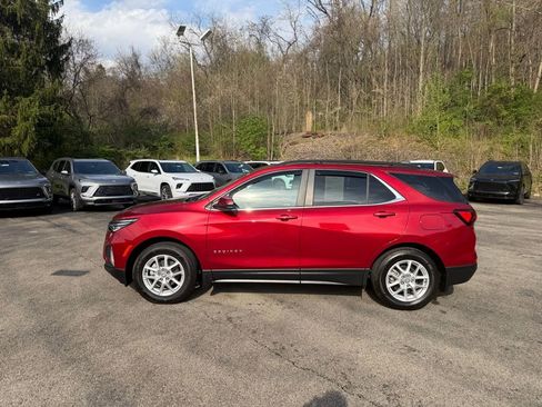 Used 2023 Chevrolet Equinox LT image 6