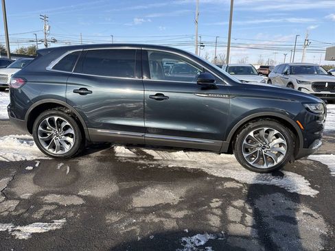 Certified 2022 Lincoln Nautilus Reserve w/ Equipment Group 201A image 6