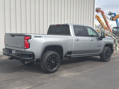 Used 2025 Chevrolet Silverado 3500 LTZ w/ Trail Boss Package image 5