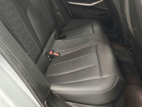 Used 2022 BMW M3 Competition image 40