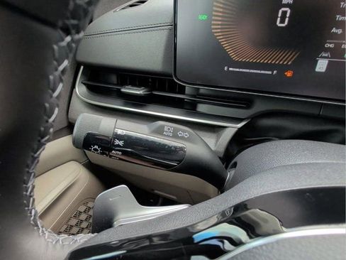 New 2026 Kia Carnival EX image 31