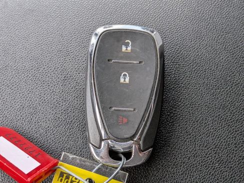 Certified 2023 Chevrolet Equinox LS w/ LS Convenience Package FWD image 26