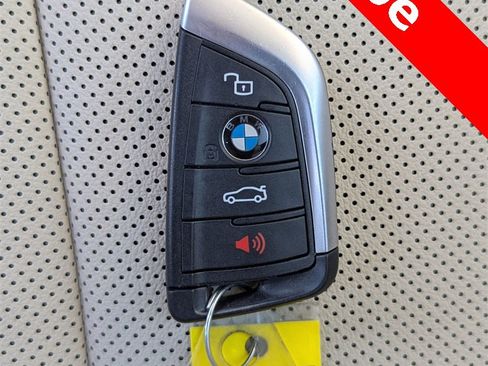 Used 2023 BMW 330e w/ Premium Package image 34