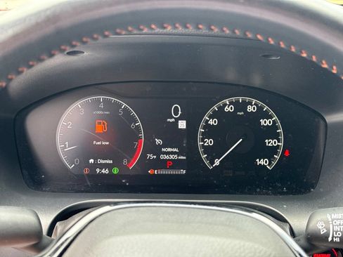 Used 2025 Honda HR-V Sport image 32