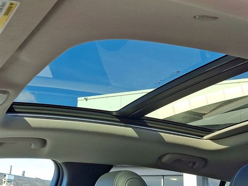 Used 2023 Buick Encore GX Select w/ Experience Buick Package image 18