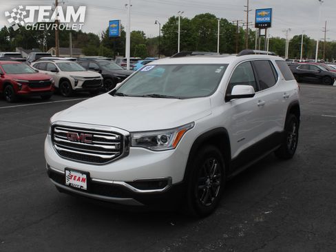 Used 2018 GMC Acadia SLT AWD/4WD image 7