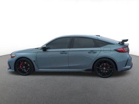 Used 2024 Honda Civic Type R image 3