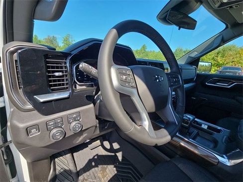 New 2026 Chevrolet Silverado 1500 LT Trail Boss w/ Convenience Package II image 10