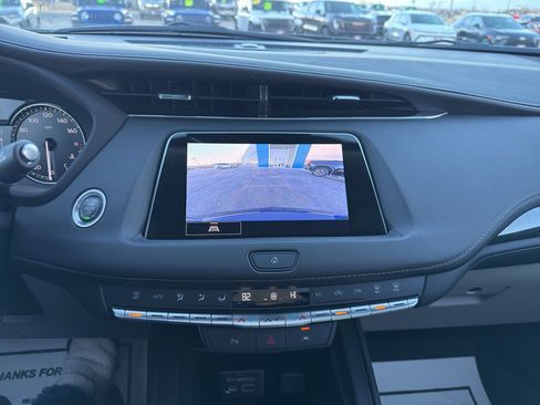 Certified 2022 Cadillac XT4 Premium Luxury w/ Driver Assist Package image 20