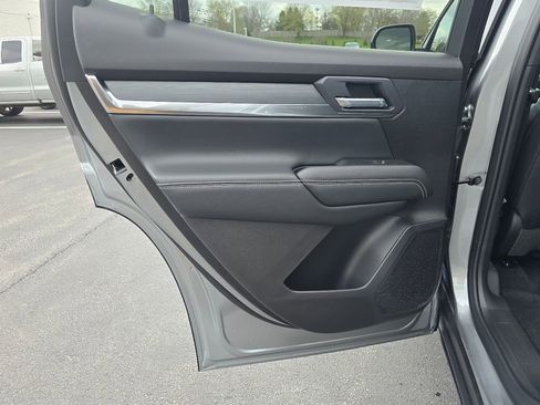 New 2026 GMC Terrain Elevation w/ Elevation Premium Package image 24