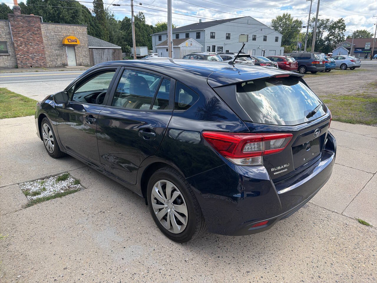 Used 2021 Subaru Impreza 2.0i AWD/4WD image 3