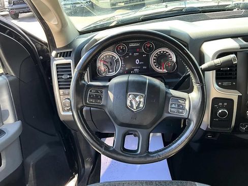 Used 2017 RAM 2500 SLT w/ Black Appearance Group AWD/4WD image 40