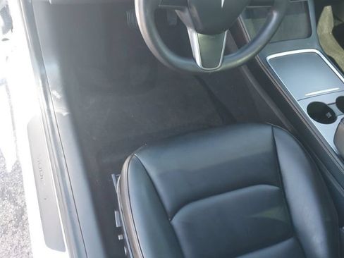 Used 2021 Tesla Model 3 Long Range AWD/4WD image 6