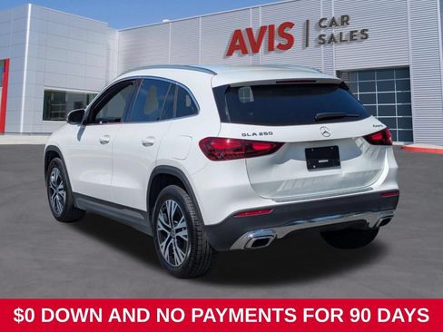Used 2025 Mercedes-Benz GLA 250 4MATIC image 9