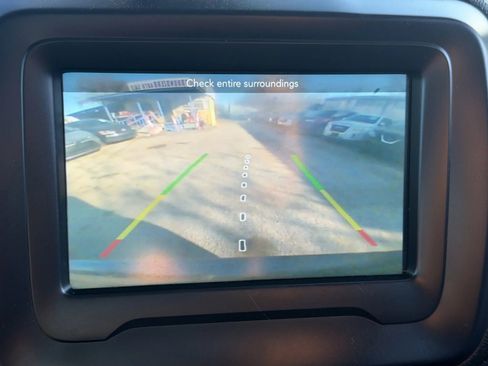 Used 2018 Jeep Renegade Altitude image 20