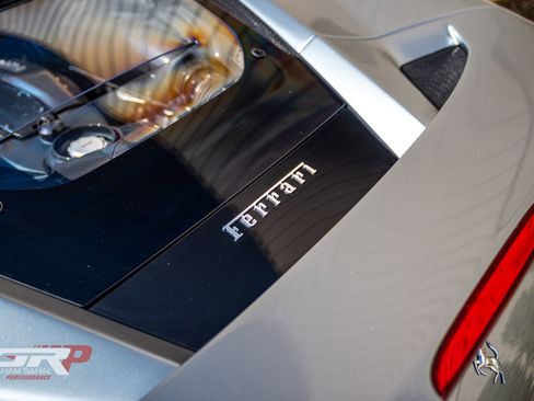 Used 2021 Ferrari F8 Tributo RWD image 23