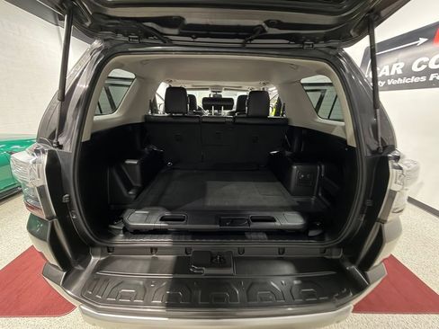 Used 2018 Toyota 4Runner TRD Off-Road Premium AWD/4WD image 54