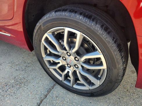 Used 2023 GMC Terrain Denali AWD/4WD image 6