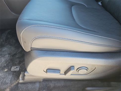 New 2026 Kia Carnival LXS image 13