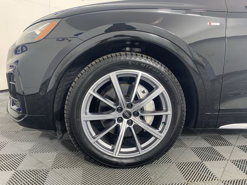 Used 2022 Audi Q5 e Prestige AWD/4WD image 11