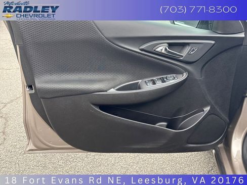 Certified 2024 Chevrolet Malibu LT image 12