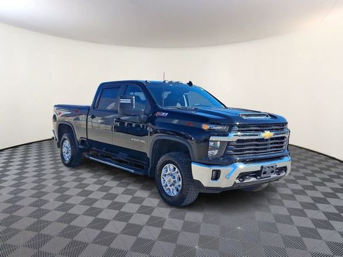 Used 2024 Chevrolet Silverado 2500 LT w/ All Star Edition image 4