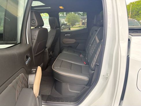 New 2026 GMC Canyon Denali AWD/4WD image 22