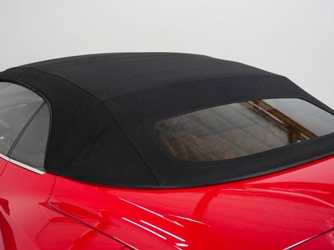 Used 2014 Aston Martin Vanquish Volante RWD image 25