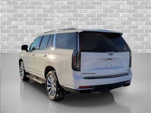 Used 2021 Cadillac Escalade Sport w/ LPO, Illumination Package image 7