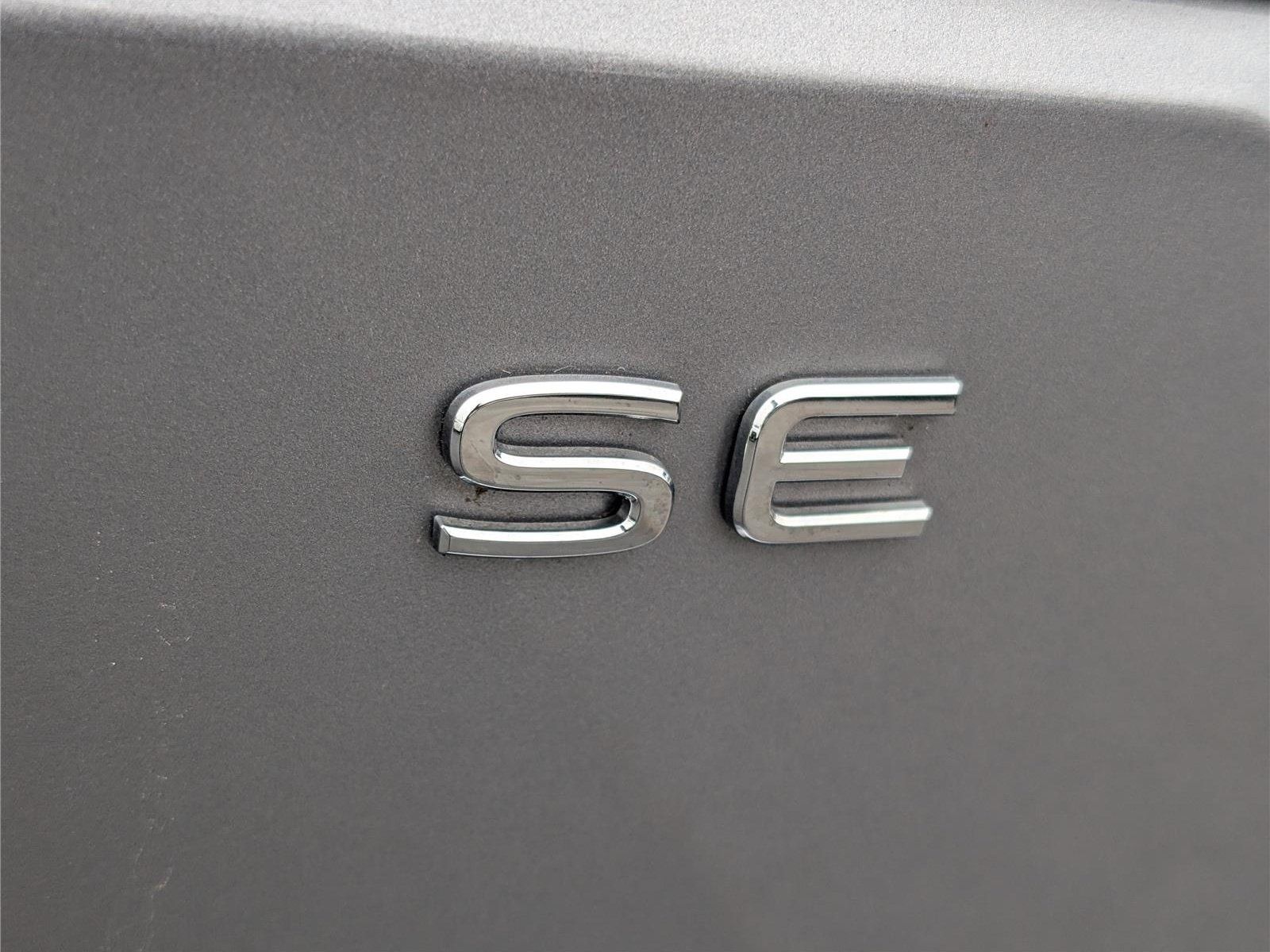 Used 2024 Volkswagen Atlas SE AWD/4WD image 10