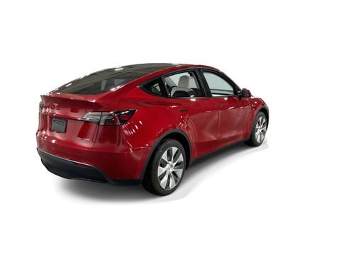 Certified 2023 Tesla Model Y Long Range AWD/4WD image 6