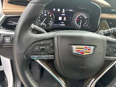 Used 2024 Cadillac XT6 Premium Luxury w/ Platinum Package AWD/4WD image 21