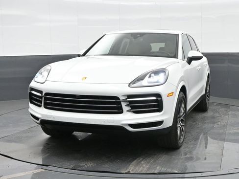 Certified 2021 Porsche Cayenne S image 12