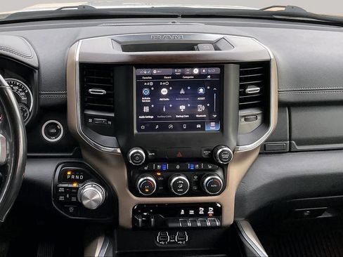 Used 2022 RAM 1500 Laramie AWD/4WD image 7