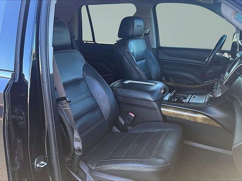 Used 2017 GMC Yukon Denali w/ Open Road Package image 7