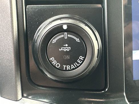 Certified 2023 Ford F150 Lariat w/ Trailer Tow Package image 32