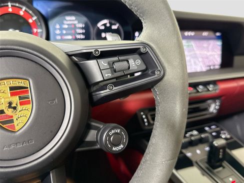 Used 2021 Porsche 911 Carrera S image 26