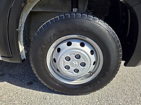 Used 2023 RAM ProMaster 3500 w/ Lane Management Group FWD image 10
