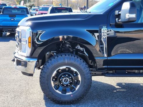 New 2026 Ford F250 XLT w/ Tremor Off-Road Package image 10