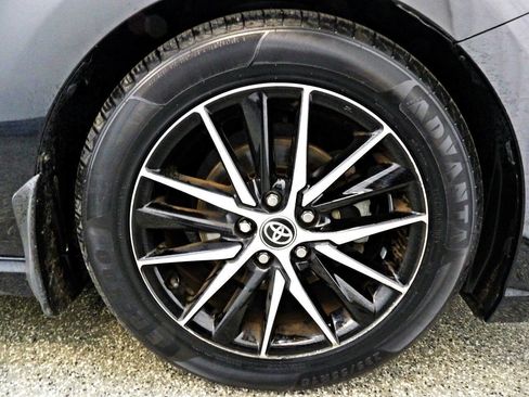 Used 2021 Toyota Camry SE AWD/4WD image 21